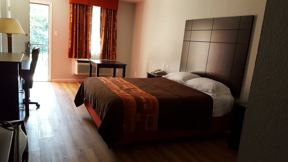 Galaxy Inn Dallas Extérieur photo