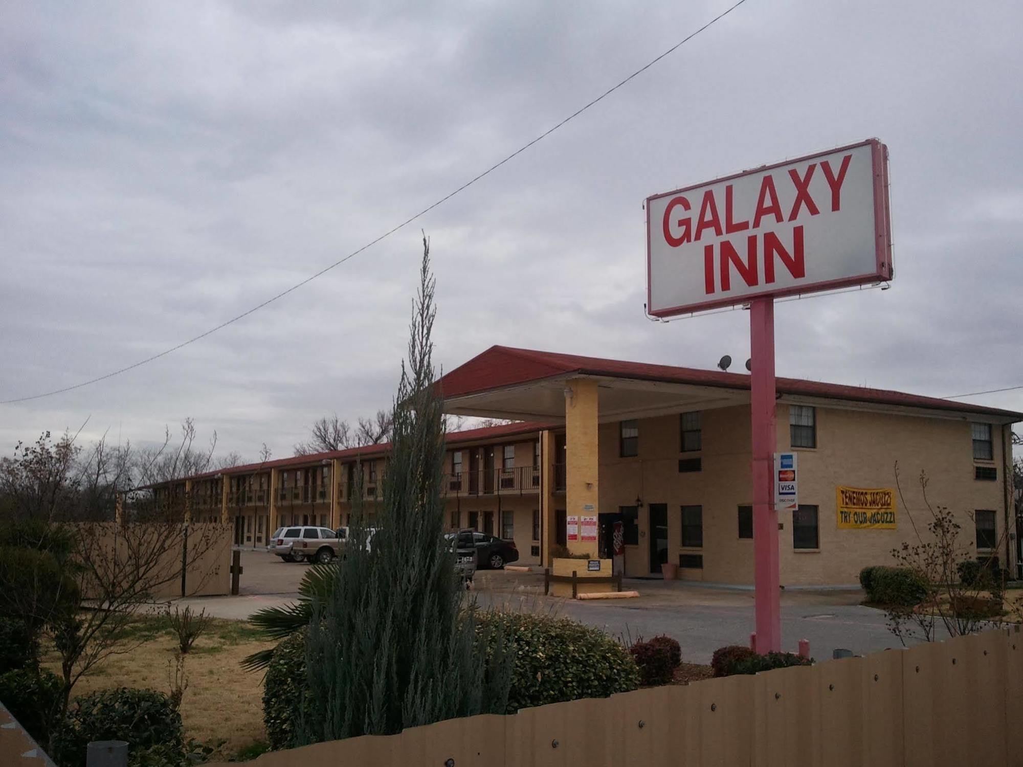 Galaxy Inn Dallas Extérieur photo